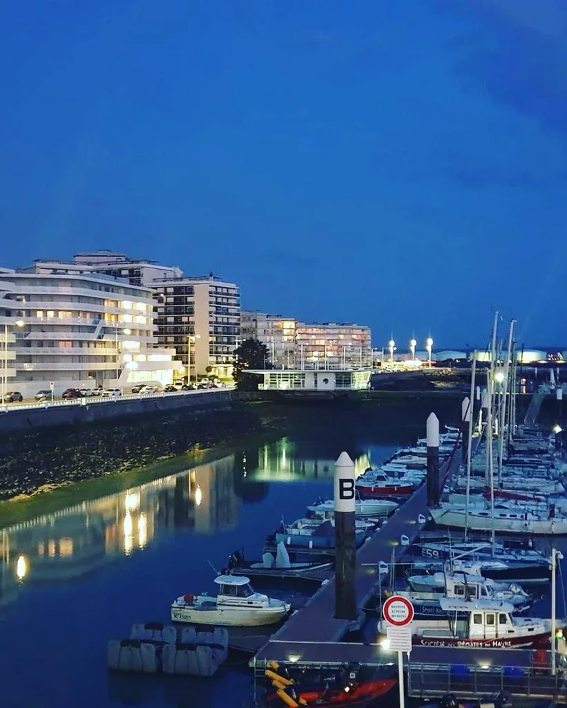 LE RESTAURANT OUVRE SES PORTES LE DIMANCHE SOIR !!