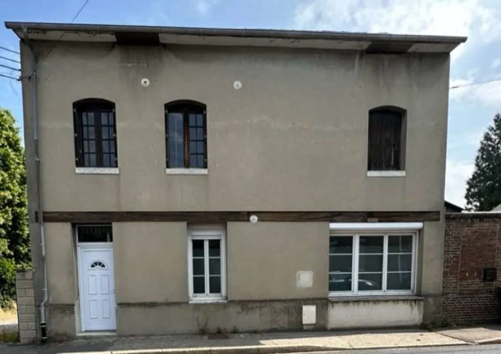 A acheter, Maison de 97m² avec grenier aménageable et grand garage sur la commune de ST PIERRE LES ELBEUF 76320