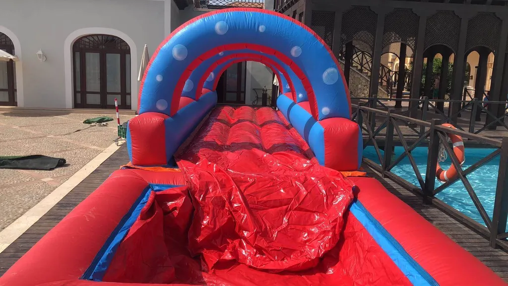 Ventry glisse rouge et bleu aquatique en vente à Avignon et partout en France