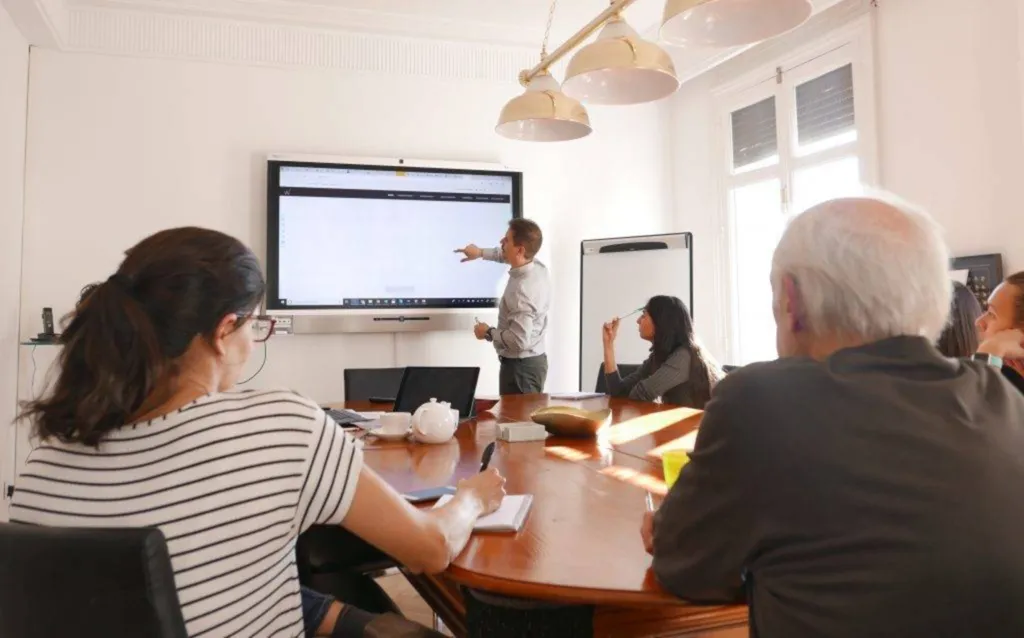 ecran intéractif isère