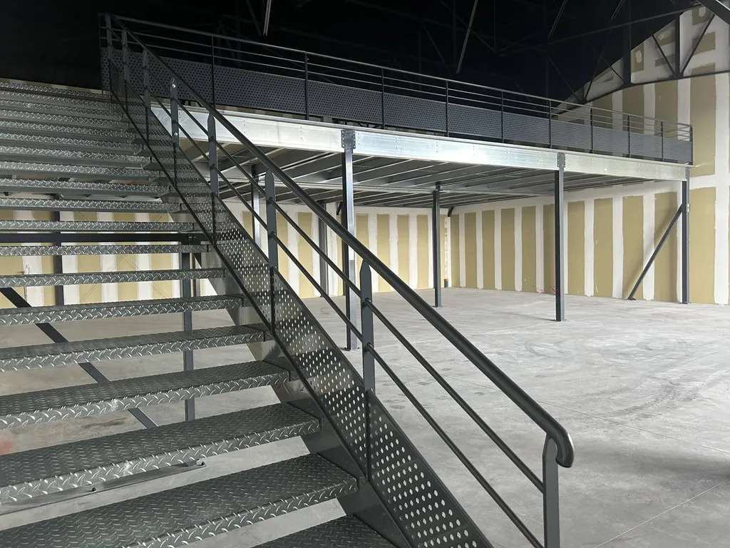 Mezzanine normes ERP à Andrézieux-Bouthéon