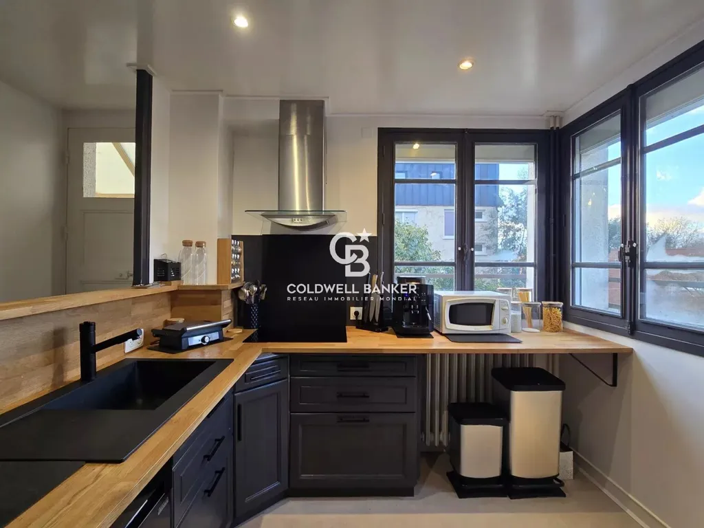 maison de ville à vendre quartier prémartine le mans avec jardin garage et trois chambres