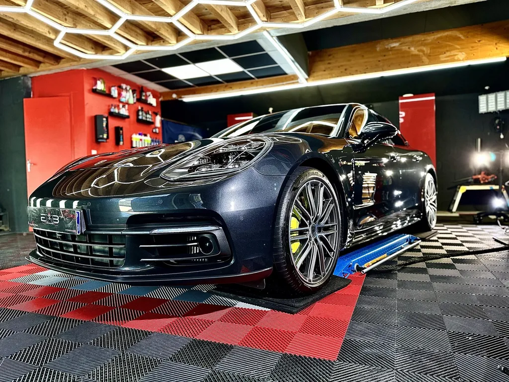 DETAILING Lyon traitement céramique carrosserie Porsche panamera 