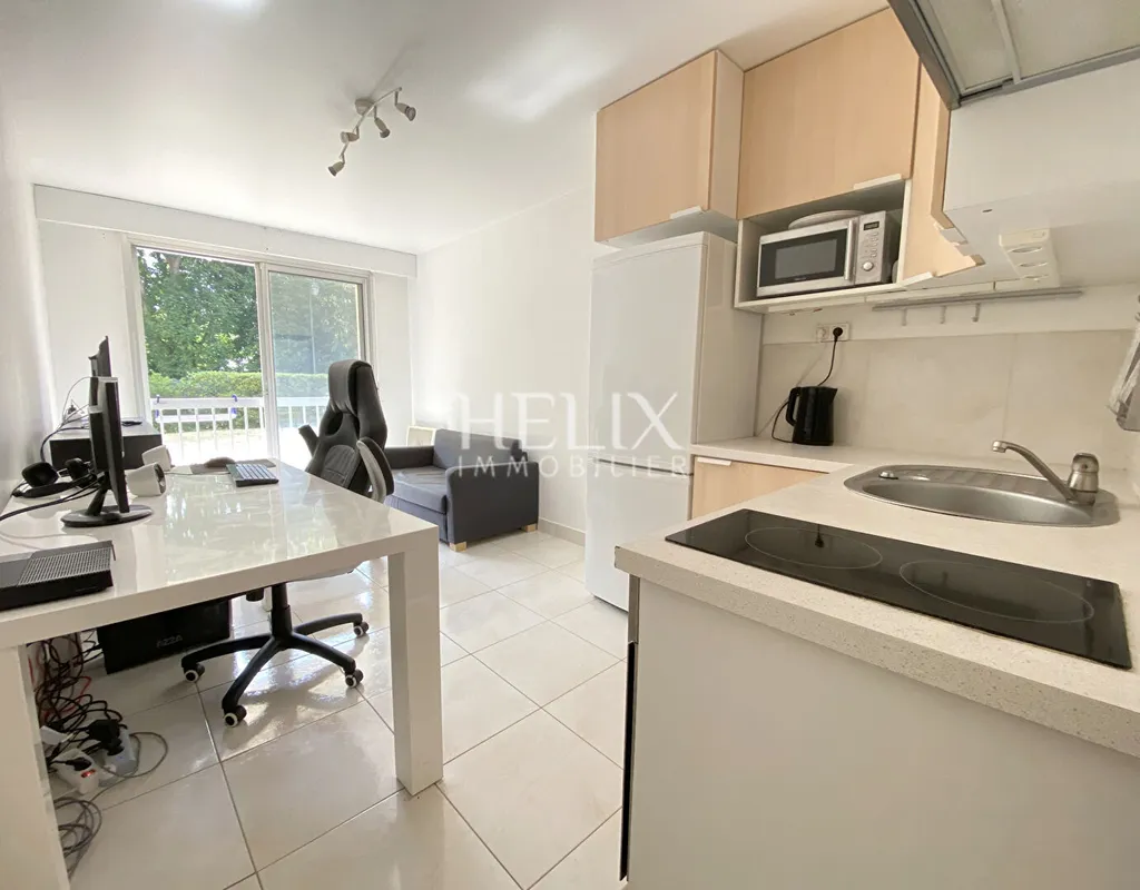 Le Pecq - 2 pièces à moins de 15 minutes à pied du RER