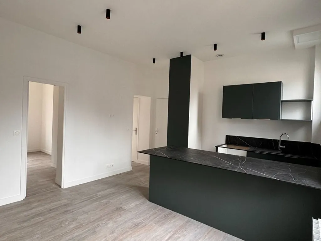 Très bel appartement en location de 41.92m², situé rue molière à Rouen, 939€ charges comprises