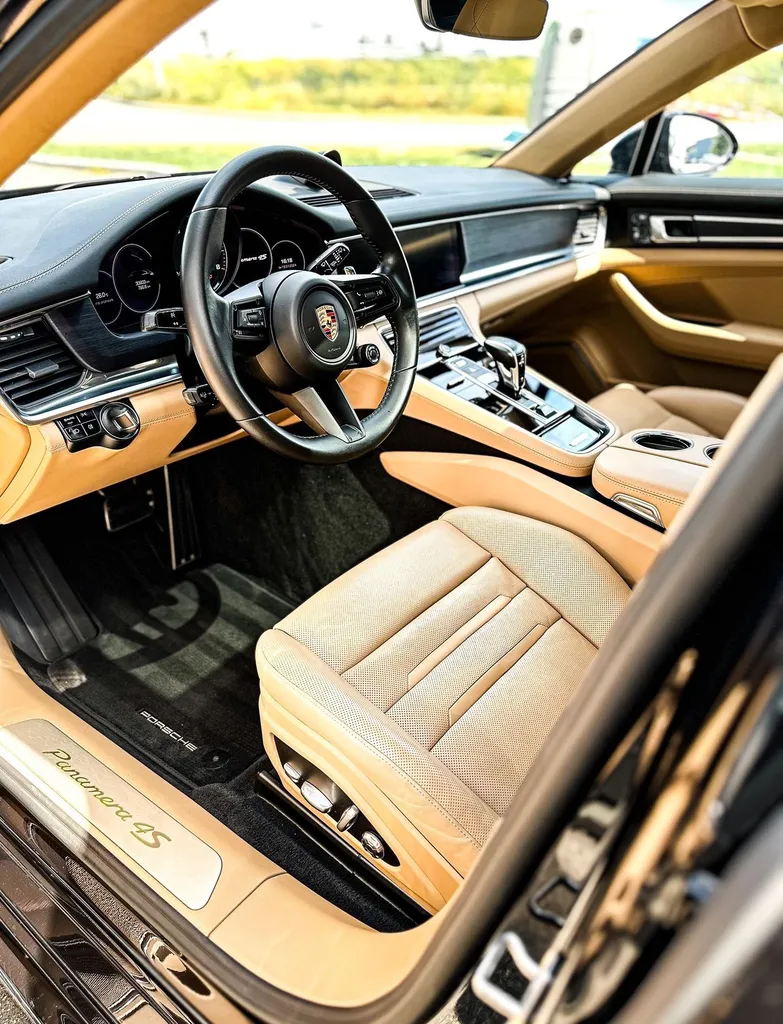 Nettoyage intérieur Porsche 