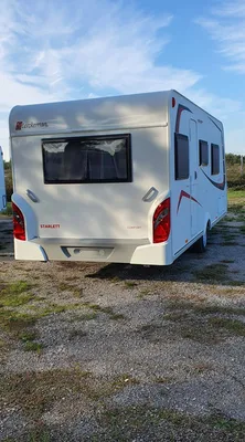 Caravane Sterckeman Starlett Comfort 480 CP : Confort & Lit Central à Lançon-de-Provence