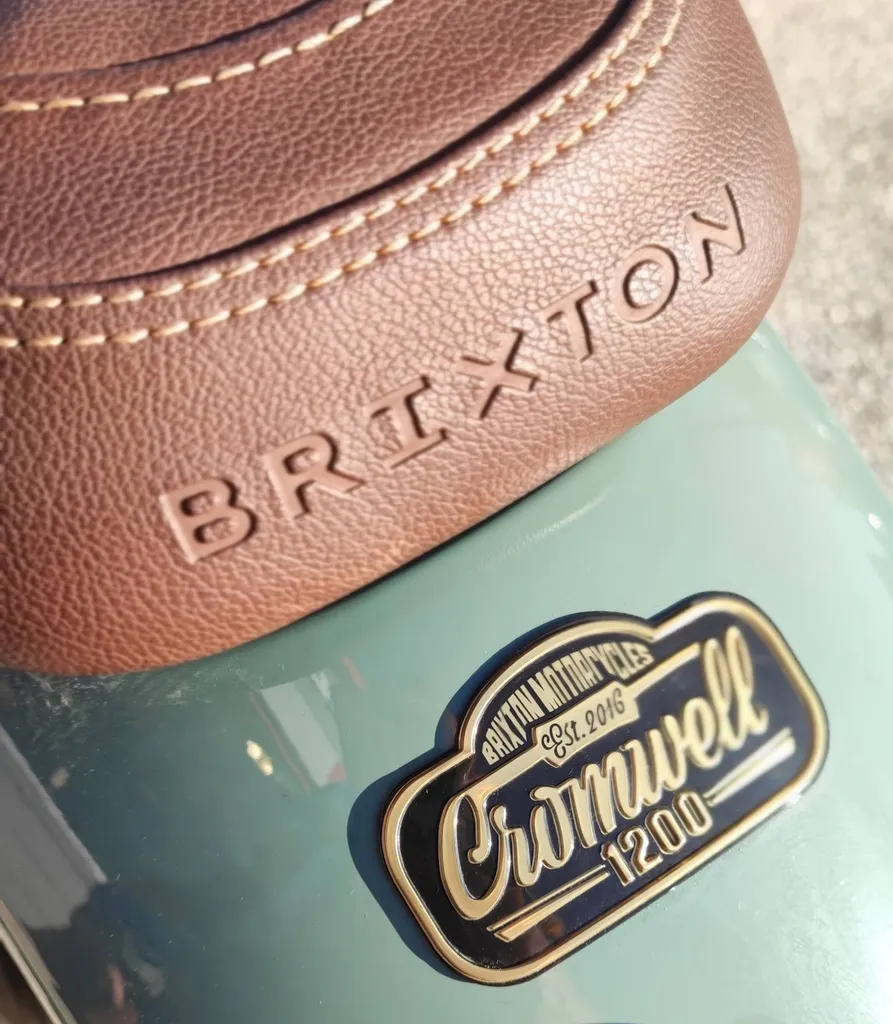 BRIXTON CROMWELL 1200 du 09/2022 avec 2900 KM