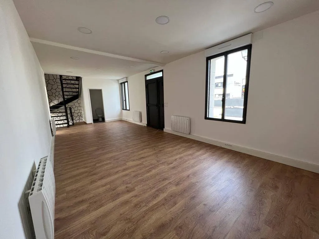 A saisir Maison de Maître de 152 m habitable sur la commune de LE PETIT QUEVILLY 76140