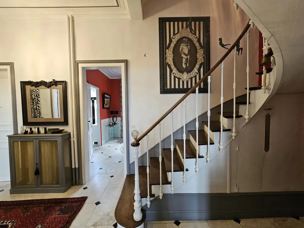hôtel particulier à vendre proche des écoles et commerces du mans