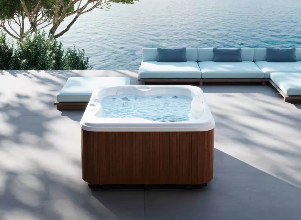 Spa 2 places Lodge S : l’hydrothérapie professionnelle dans un format compact