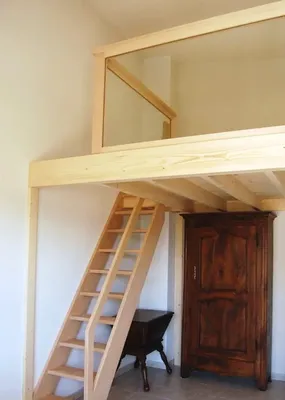 Rénovation et création d’une mezzanine sur-mesure pour optimisation d’espace et élégance à Marseillan