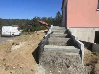 Entreprise réalisant un escalier extérieur pour une maison à Wasselonne