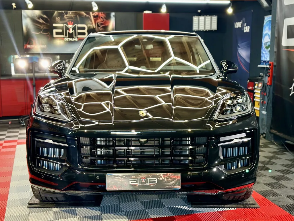 DETAILING auto protection carosserie traitement céramique lyon Porsche Cayenne 