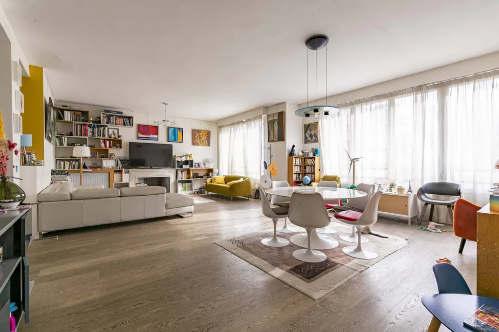 A Vendre appartement de 5 pièces rue Ampère Paris 75017