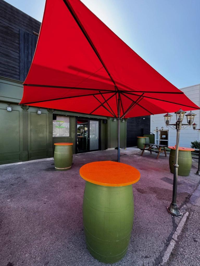 Parasol professionnel à Istres et dans les Bouches-du-Rhône
