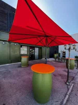 Parasol professionnel à Istres et dans les Bouches-du-Rhône