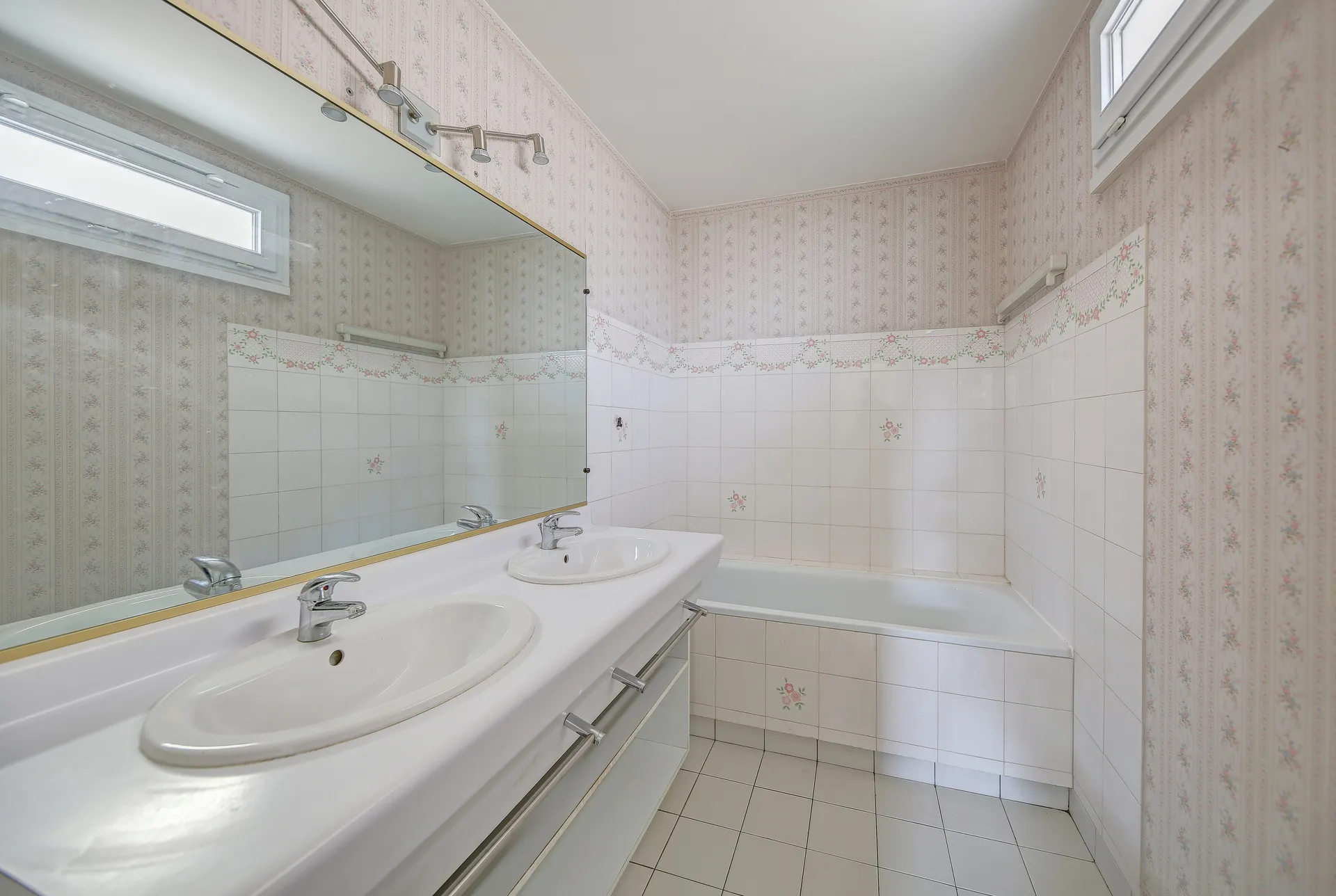 Maison familiale lumineuse à proximité du lycée international à Saint-Germain-en-Laye