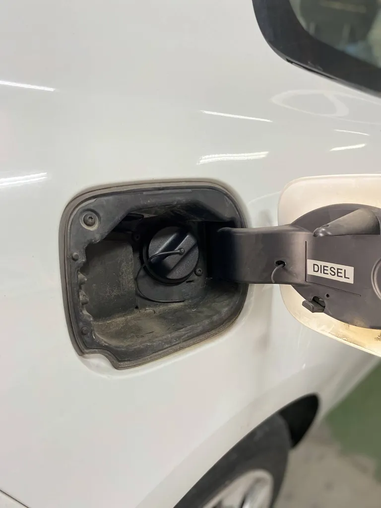 Votre centre de contrôle technique Autosur Martigues contrôle également l'état de votre réservoir de carburant