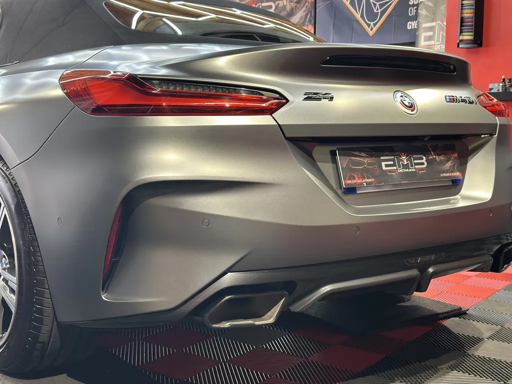 Traitement céramique Gyeon sur BMW Z4 Matte – EMB Detailing à Vaugneray (près de Lyon)