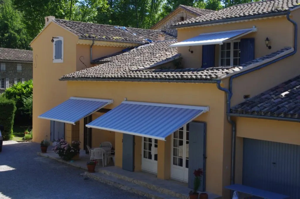 Store banne  commande IO EOLIS 3D