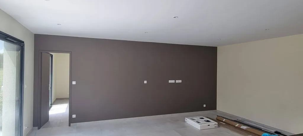 Tarif tout compris pour peinture intérieure blanche et couleur à Trouville-sur-Mer proche Cabourg