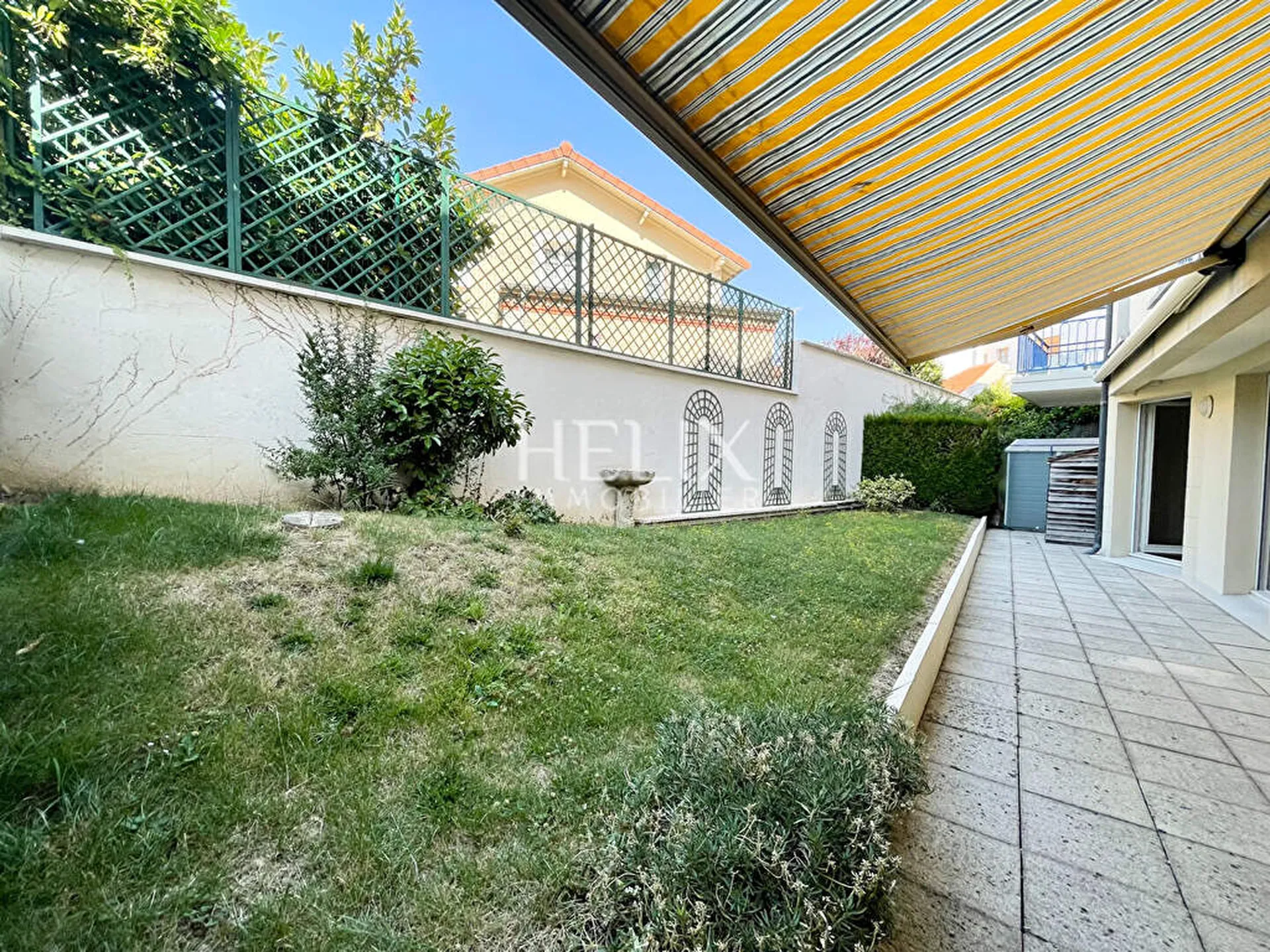 Appartement Le Vésinet-centre 3 pièces 67 m2 avec jardin privatif