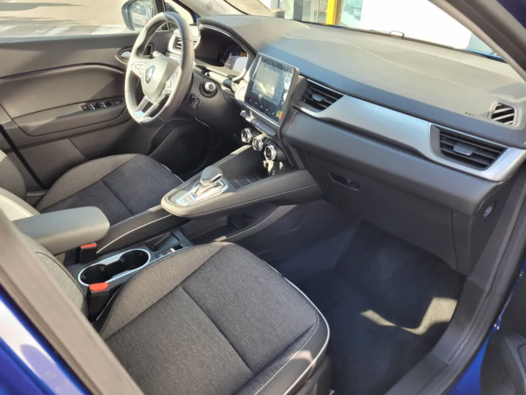 NOUVEAU RENAULT CAPTUR NEUF A PLAISANCE DU TOUCH PRES DE TOULOUSE