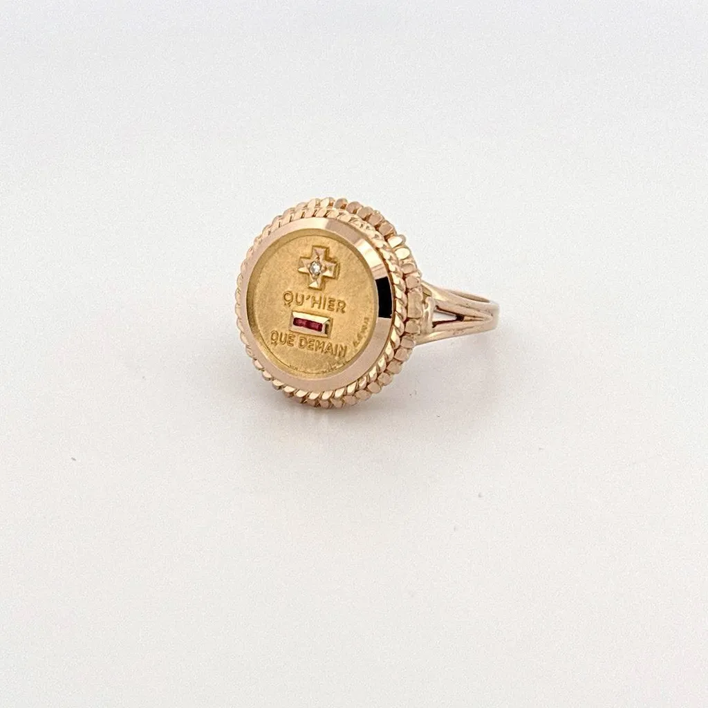 Romance éternelle : la bague d'amour Augis chez Bijouterie Or Ligne près d'Arcachon