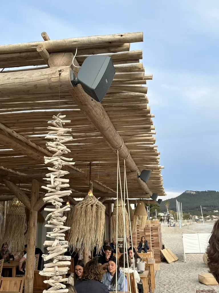 Installation sonorisation La Boho Beach à Saint-Cyr-sur-mer##/details-installation+sonorisation+la+boho+beach+saint-cyr-sur-mer+var+83-272