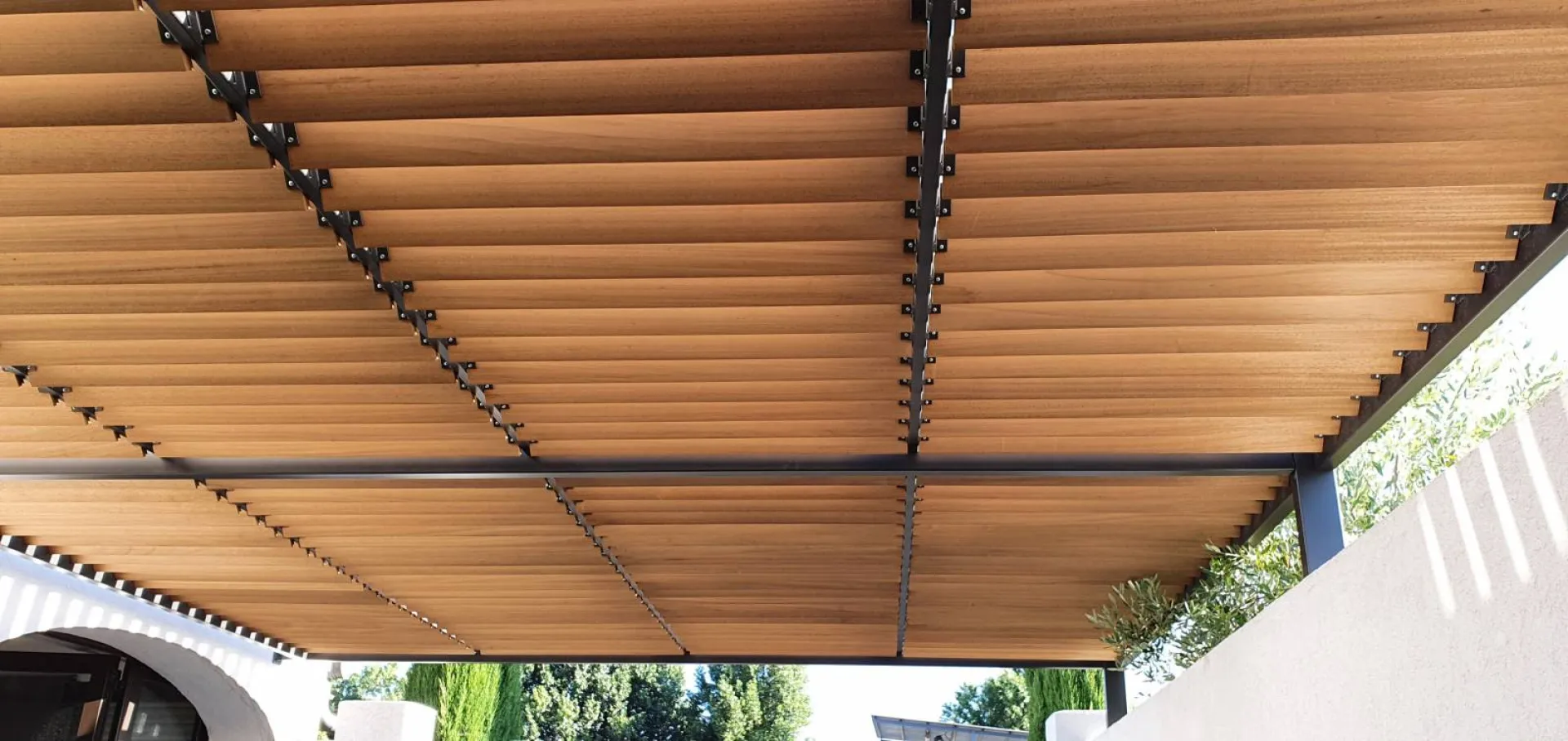 Pergolas Ayous Parqueterie aixoise