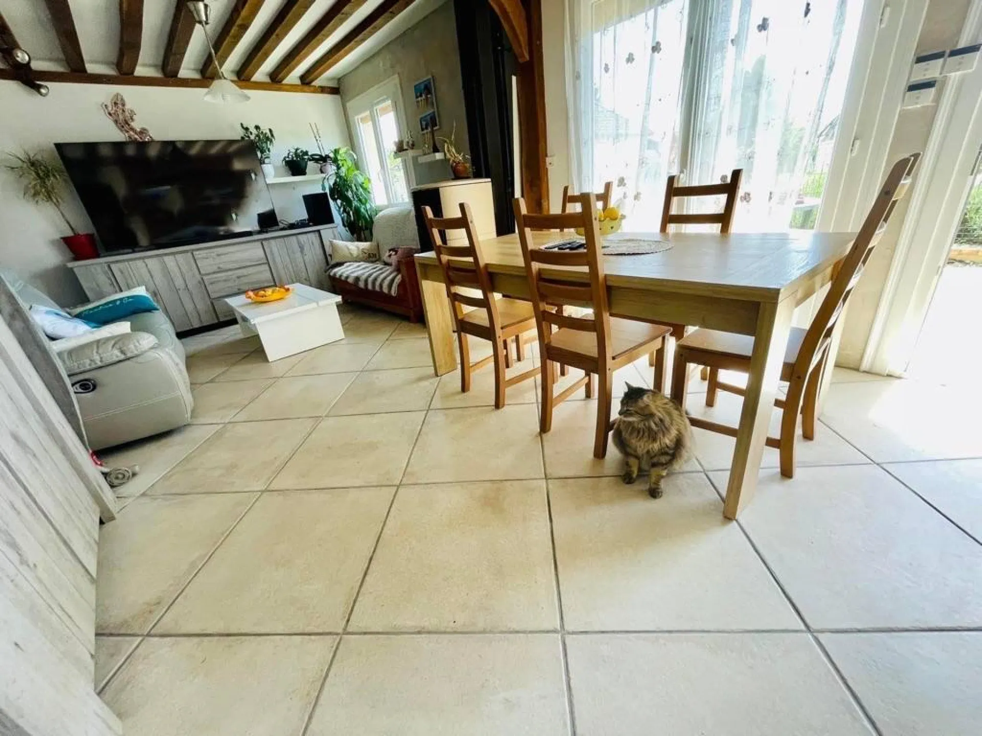 A saisir pavillon plain-pied de 91 m² habitable édifié sur 1010 m² de terrain  sur la commune de BOSC ROGER EN ROUMOIS 27670