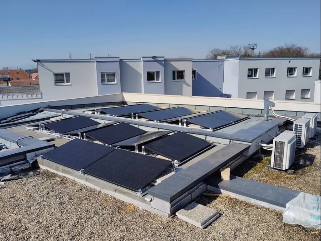 Installation de panneaux photovoltaïques 9 kWc dans la Meuse, production annuelle 10 500 kWh, économies d’énergie durables et rentables garanties