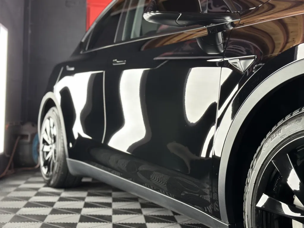 protection film plastique PPF paint protection film Lyon Tesla model Y