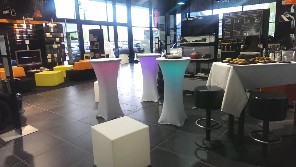 Location Mange-Debout Lumineux LED - Ambiance & Animation Sans Fil