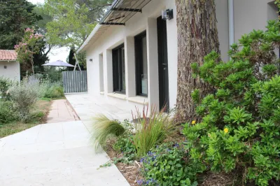 Aménagement d'un jardin contemporain sur Les Angles