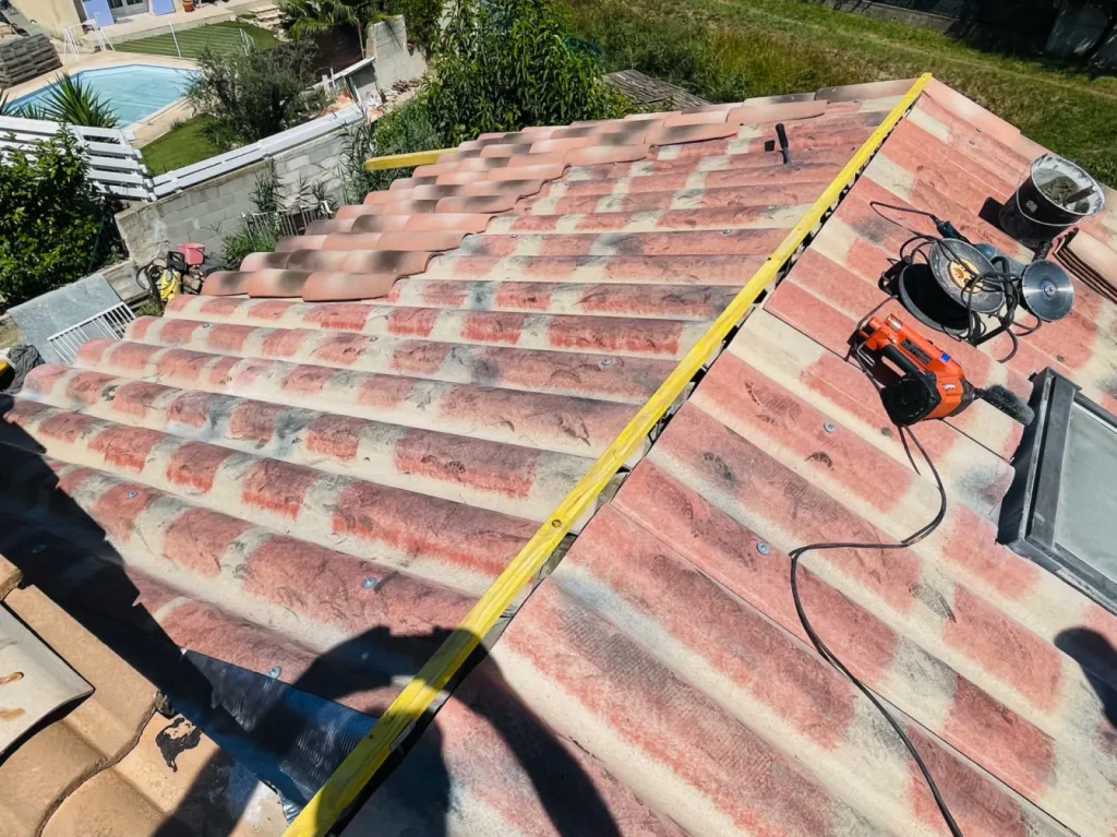 couvreur pour toiture à Saint-Mitre-les-Remparts 13920