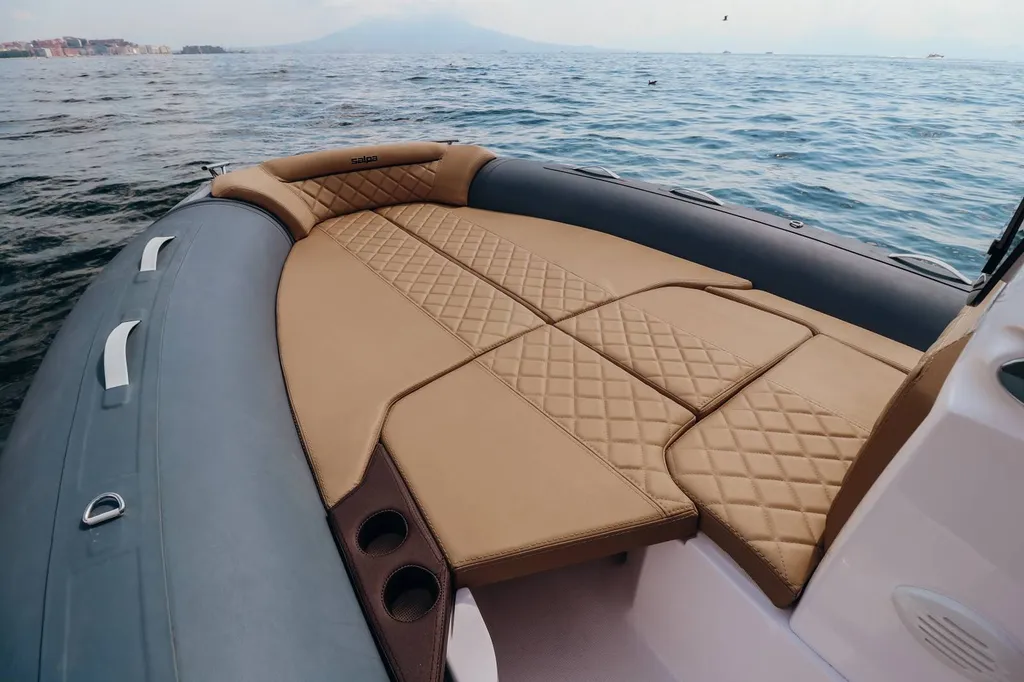 Semi-rigide Soleil 18 en vente à Bandol