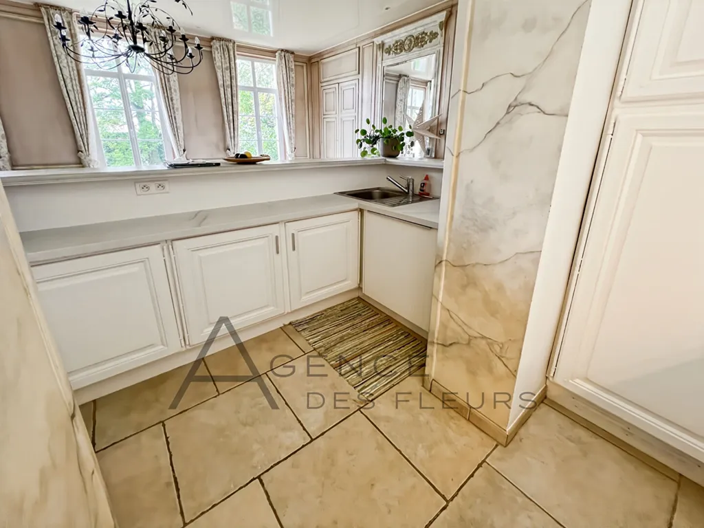 A vendre appartement de standing de 95 m² dans un château du 18e siècle situé à GOUY 76520