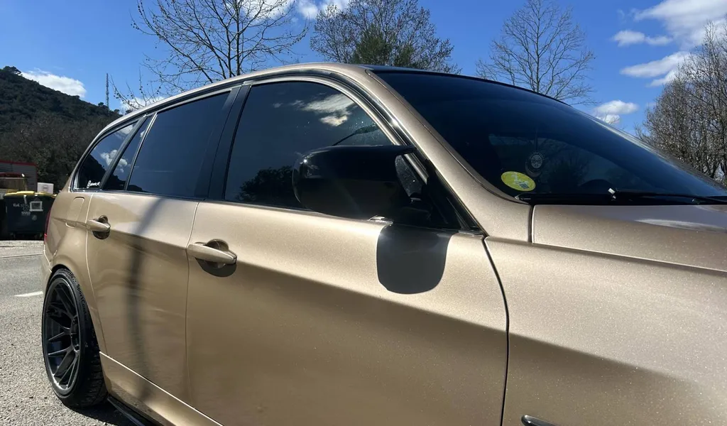 full covering champagne sur bmw dans le 83 