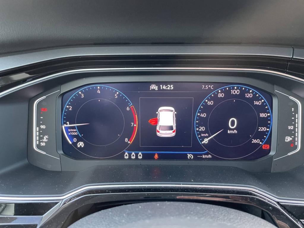 Polo d'occasion essence boite manuelle proche de Rouen