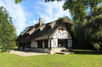 A vendre authentique demeure de caractère et son terrain arboré de 3,5 hectare en Normandie 27