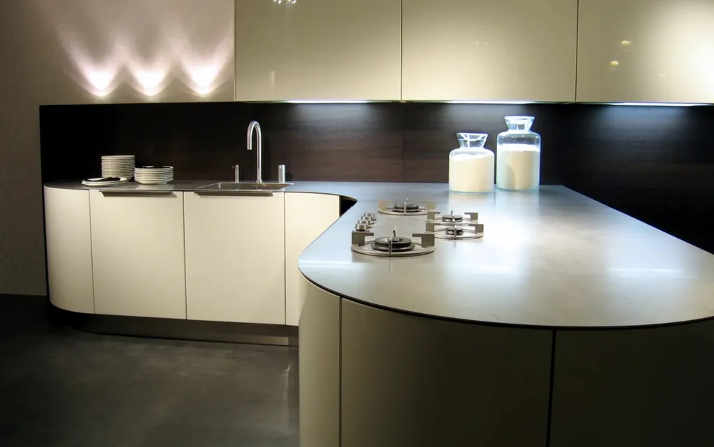 Plan de travail en inox massif de 4mm avec intégration i-Cooking et évier inox Paris