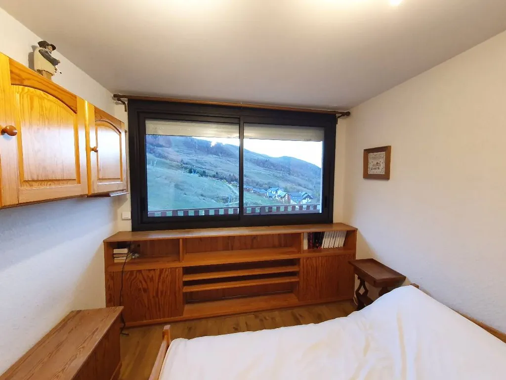 vue de l'intérieur fenêtre coulissante en alu avec vitrage altitude