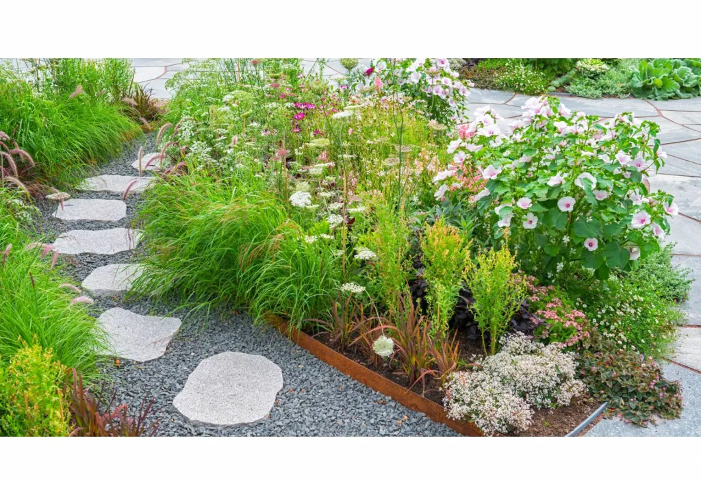 Entreprise paysagiste à Avignon, pour la conception d’une allée de jardin dans le Vaucluse