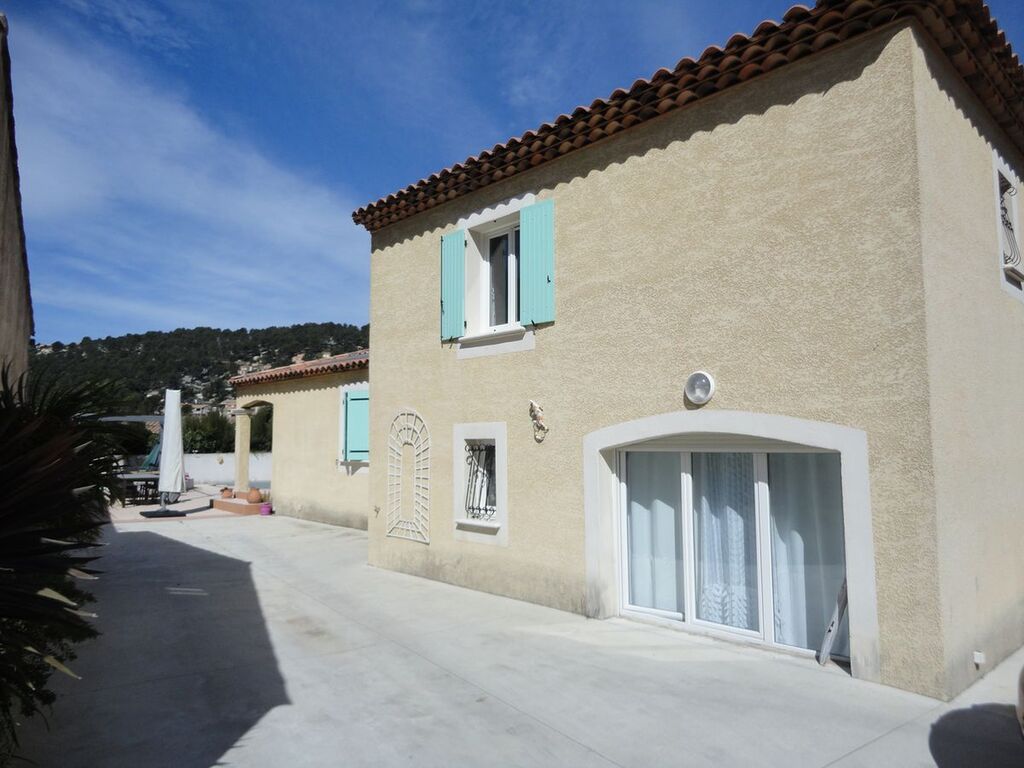 Vente maison avec piscine carnoux