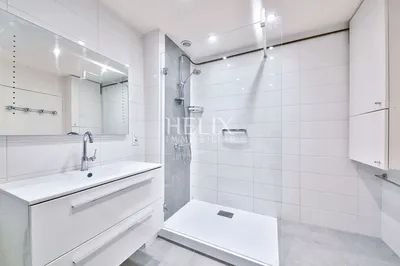 En exclusivité : Magnifique appartement traversant avec beaucoup de charme situé au coeur du centre ville de Saint Germain en Laye