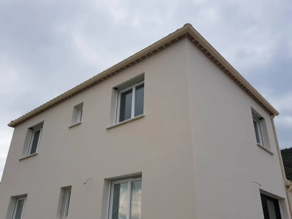 Gouttières corniche Saint Montan (ardèche)