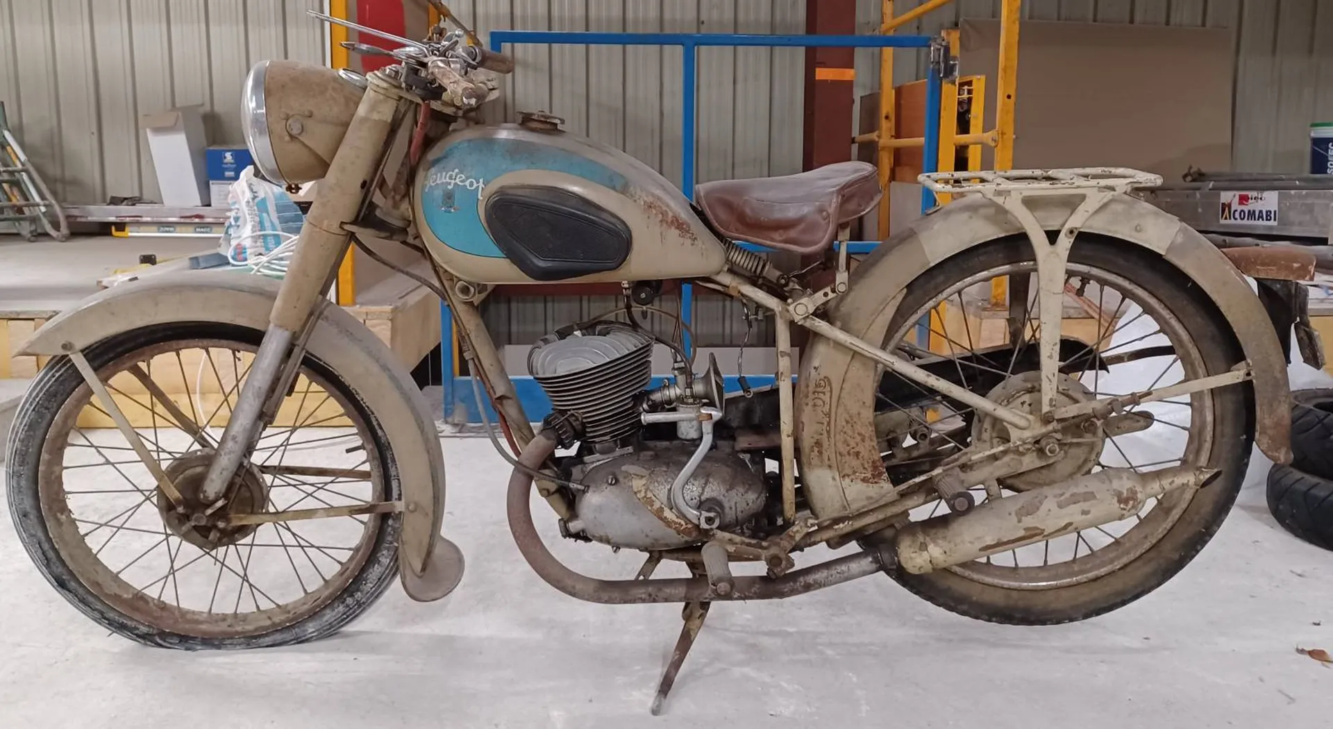 PEUGEOT 175CC DE 1950 T4 A VENDRE LA SEYNE SUR MER