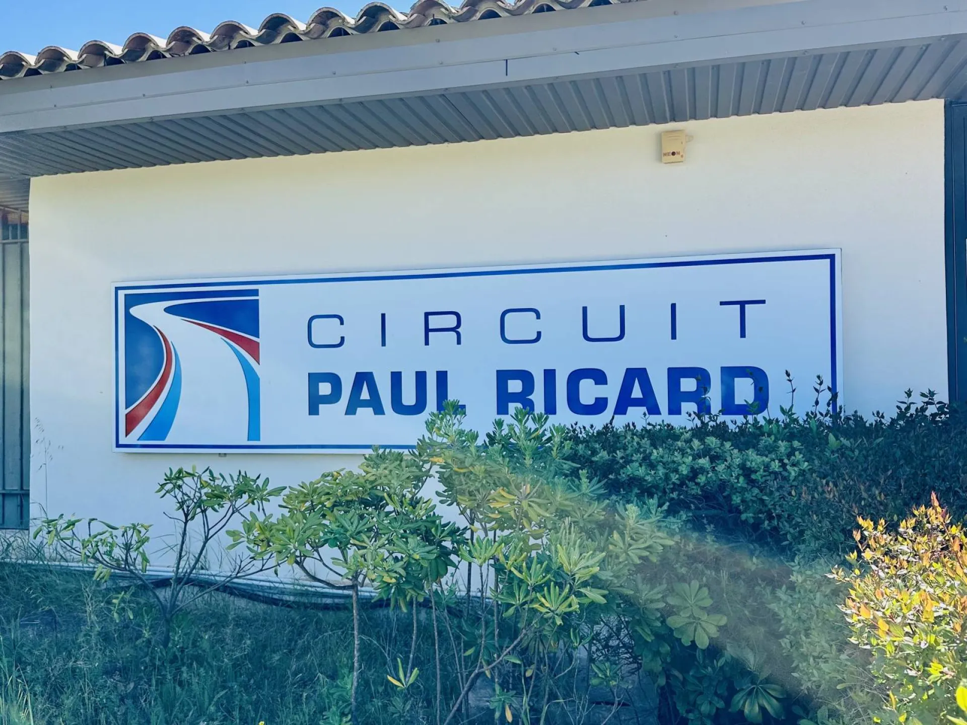 Taxi Circuit Paul Ricard Le Castellet pour l'Aéroport Marseille Provence